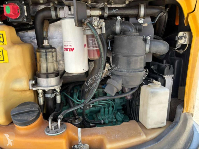 Pelle Volvo EC 27D
