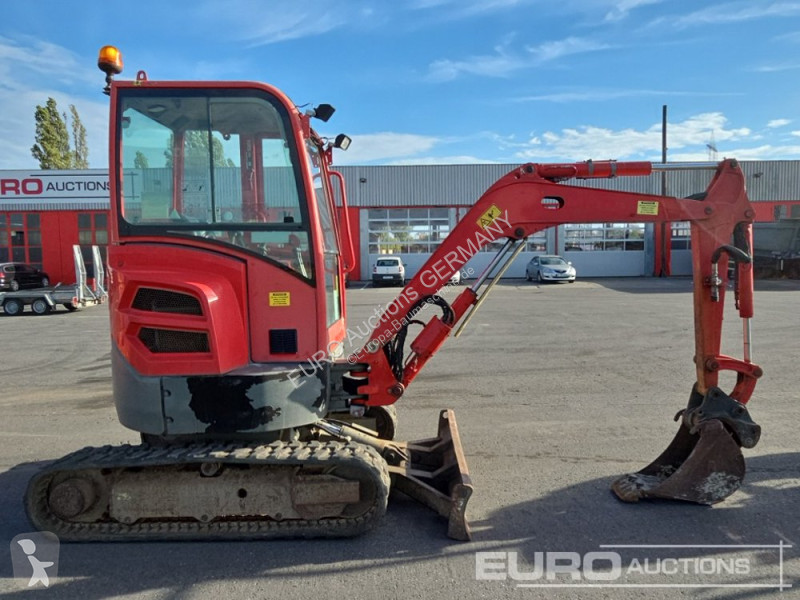 Excavadora Volvo ECR25D
