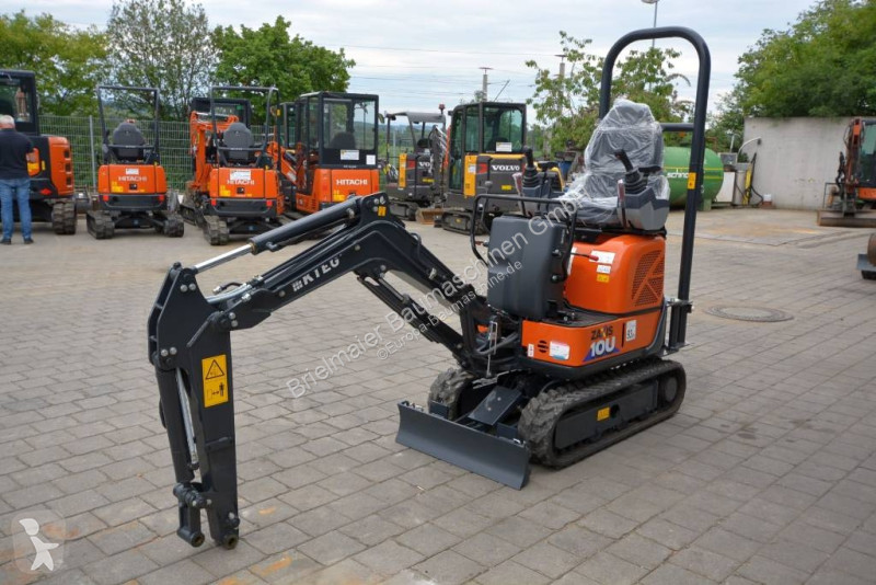Excavadora Hitachi ZX 10 U-6