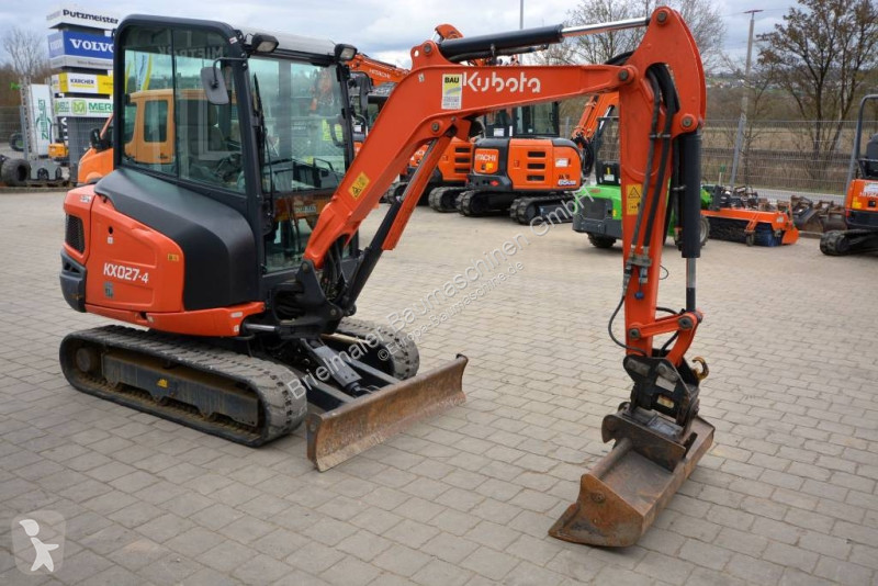 Excavadora Kubota KX 27-4