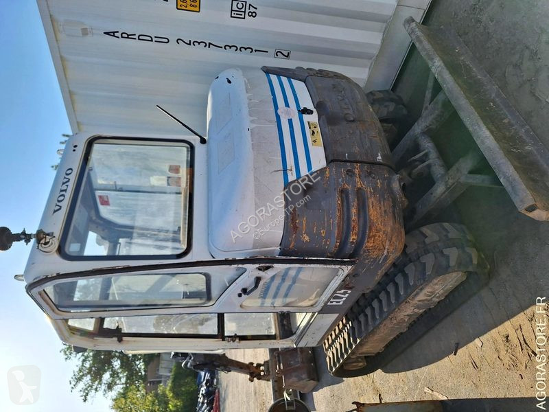Lopatový nakládač Volvo