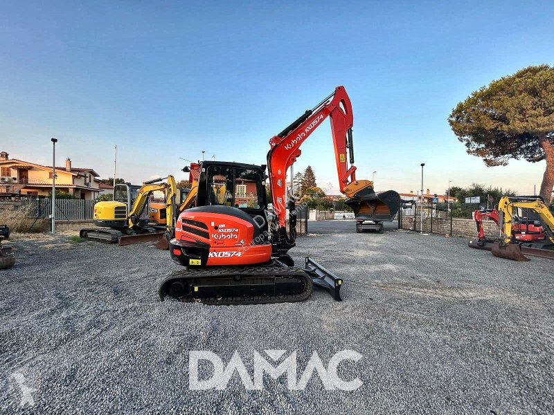 Excavadora Kubota KX57-4