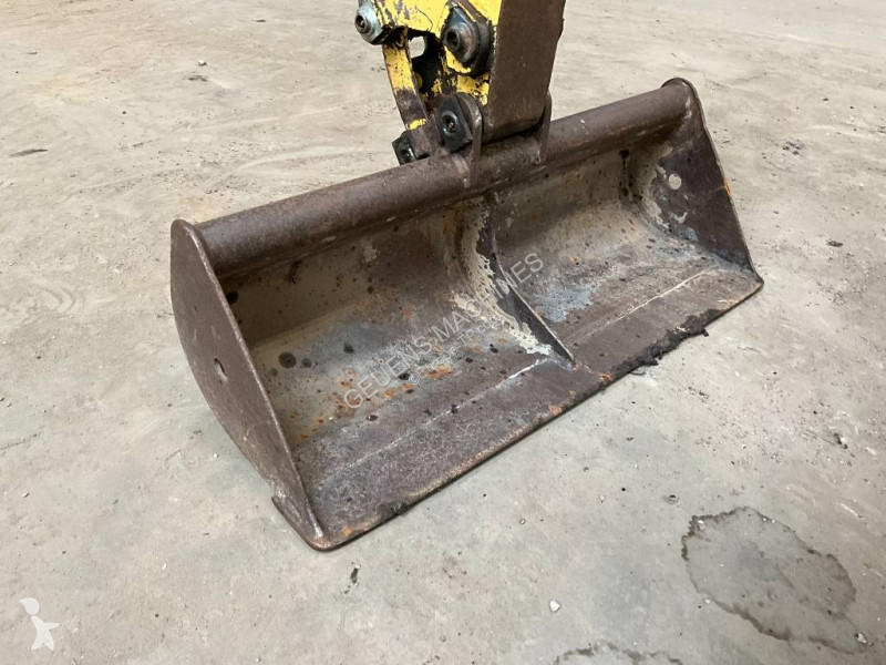 Pelle Yanmar 081 A