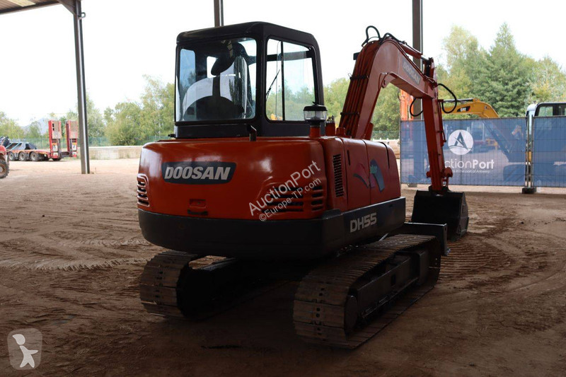 Pelle Doosan DH55