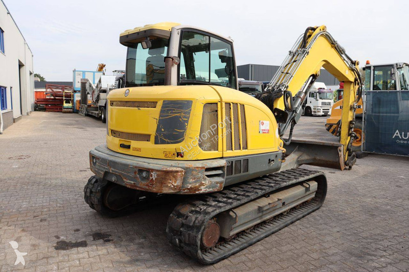 Pelle Neuson ET90