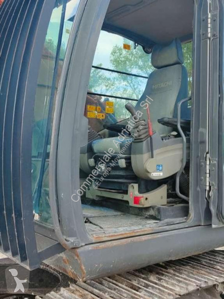 Excavator Hitachi ZAXIS 240 N3