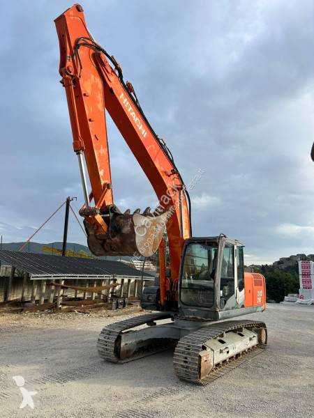 Pelle Hitachi