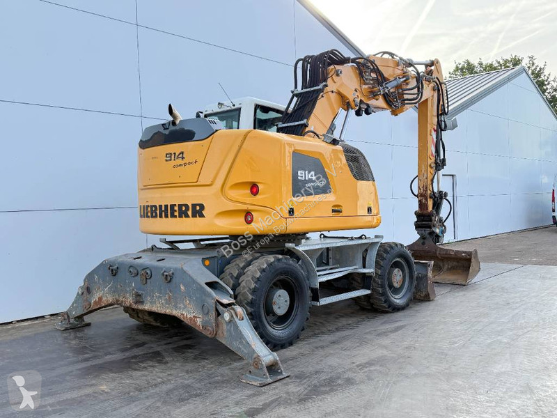 Pelle Liebherr A - Triple Boom / 2 extra Buckets!