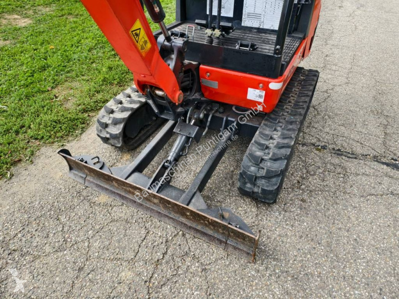 Pelle Kubota KX 018-4