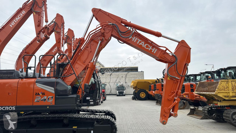 Pelle Hitachi N-7