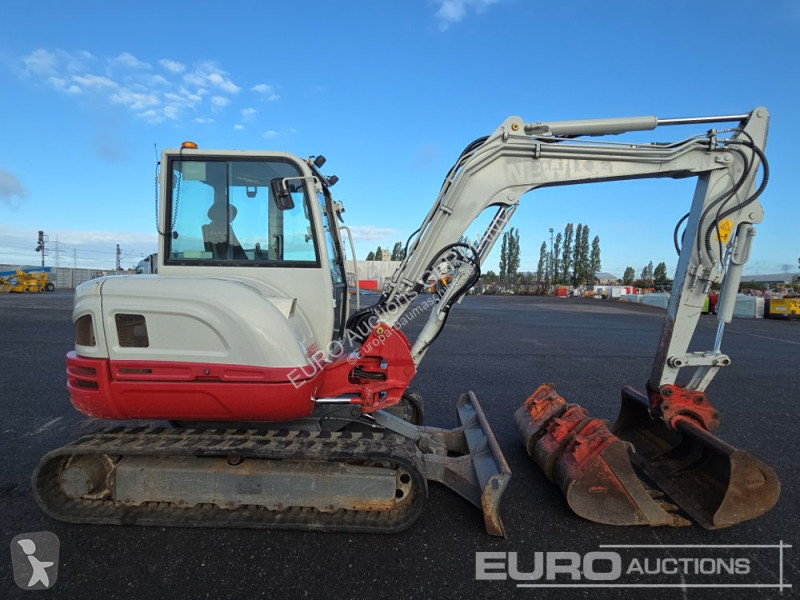 Pelle Takeuchi 2