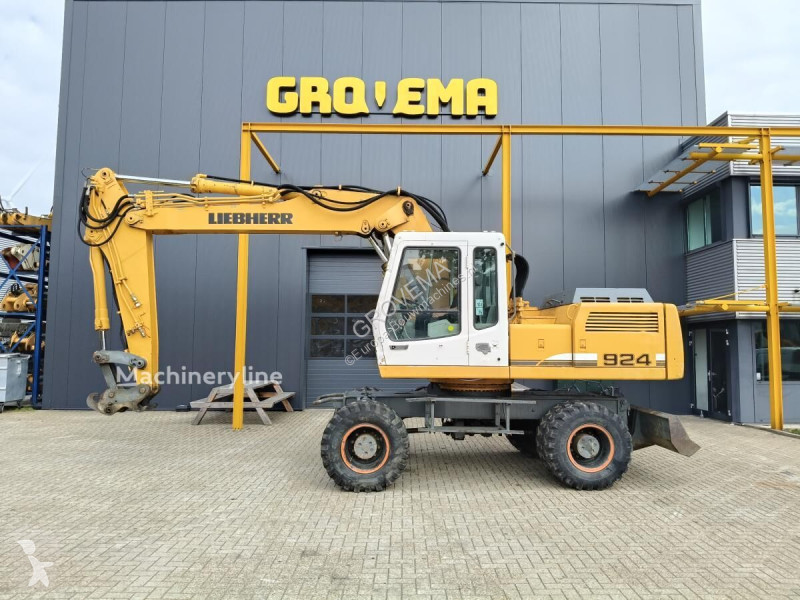 Pelle Liebherr A924 li