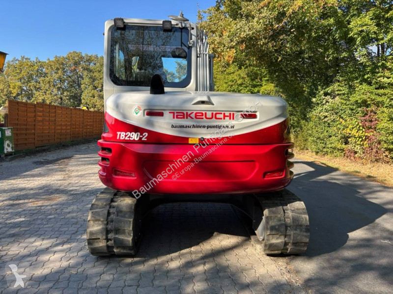 Pelle Takeuchi 2902