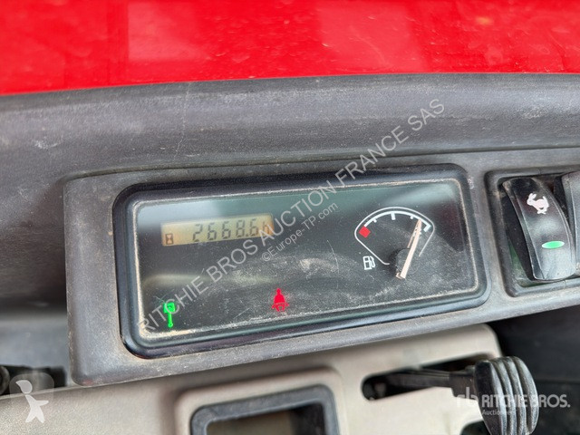 Pelle Volvo ECR35D