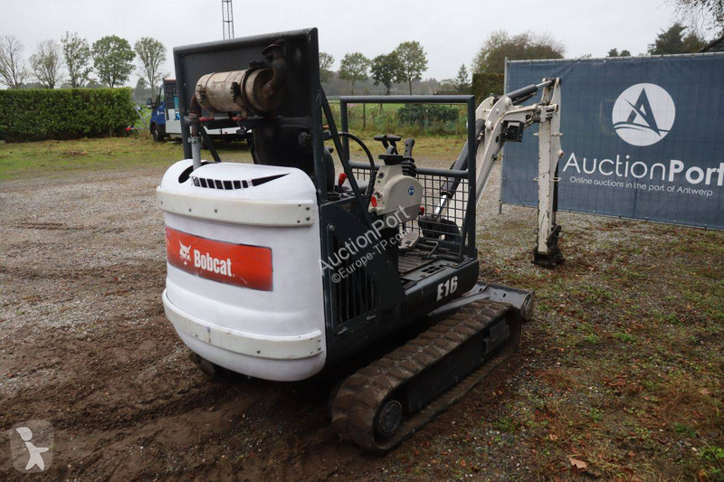 Багер Bobcat