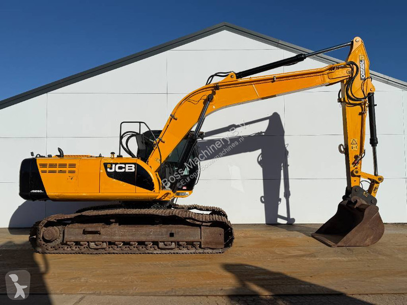 جرافة JCB - Hammer Lines / Heated Seat