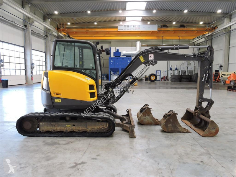 Багер Volvo ECR50 D