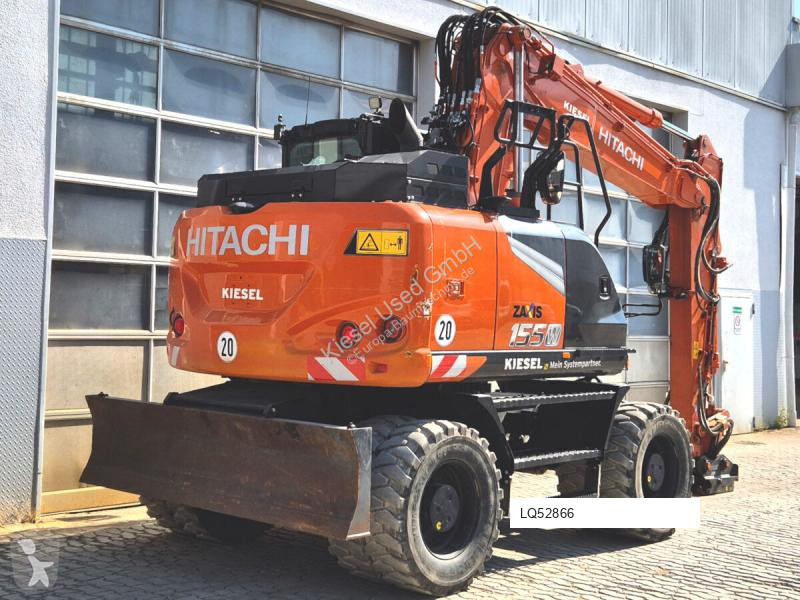 Багер Hitachi