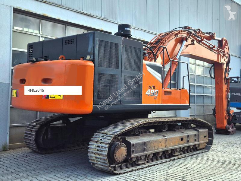Багер Hitachi