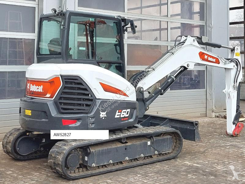 Багер Bobcat