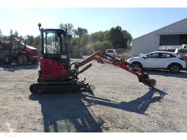 جرافة Yanmar VIO23-6