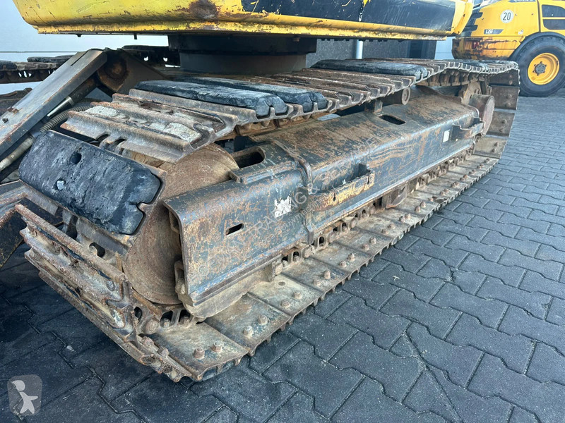 Excavator New Holland Kobelco E70SR-1ES | A/C
