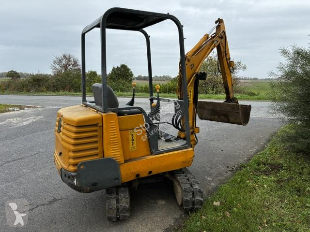 Excavator JCB