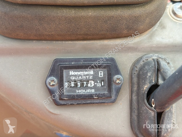 جرافة Yanmar SV08-1A
