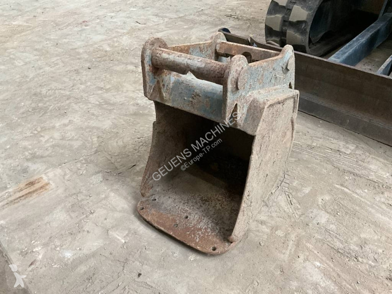 Багер Kubota 0194