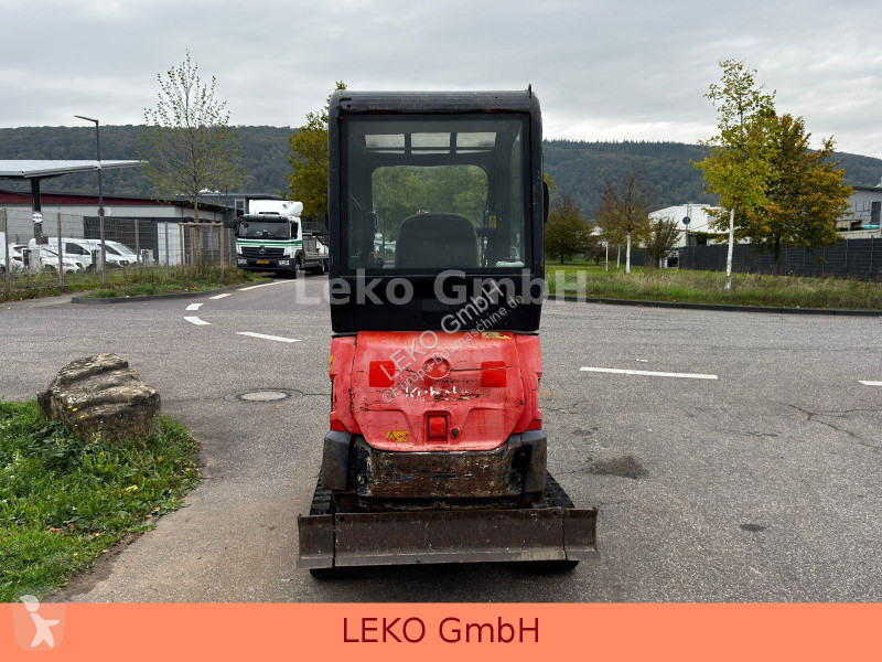 Багер Kubota 0194