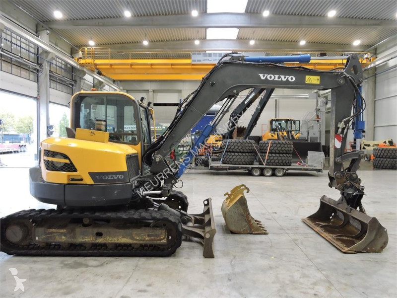 Багер Volvo Automatic Greasing
