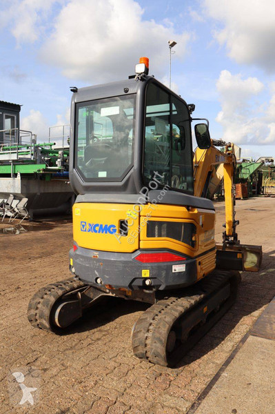 Багер XCMG XE27E