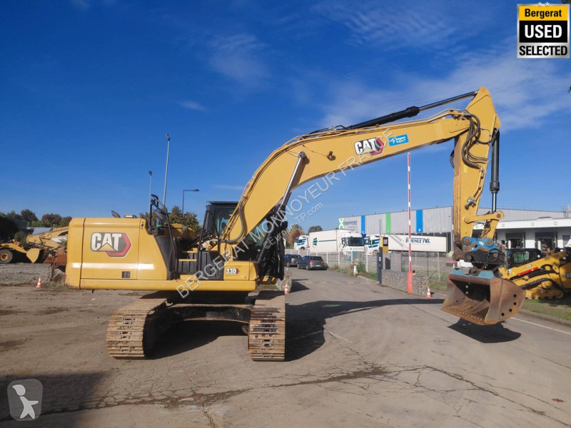 Багер Caterpillar