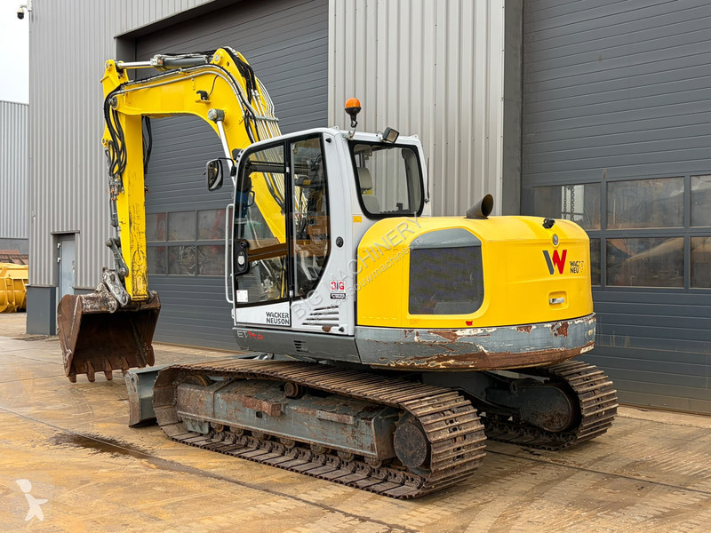 جرافة Wacker Neuson