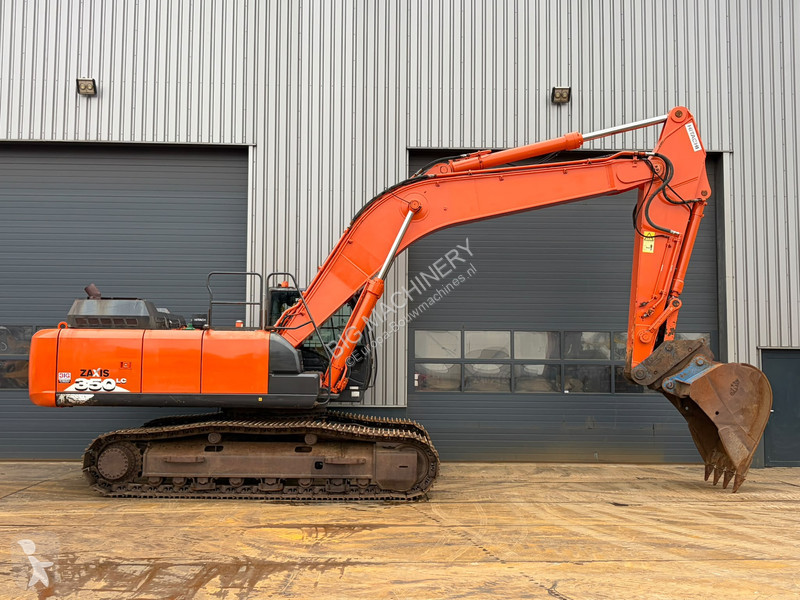 جرافة Hitachi LC-6