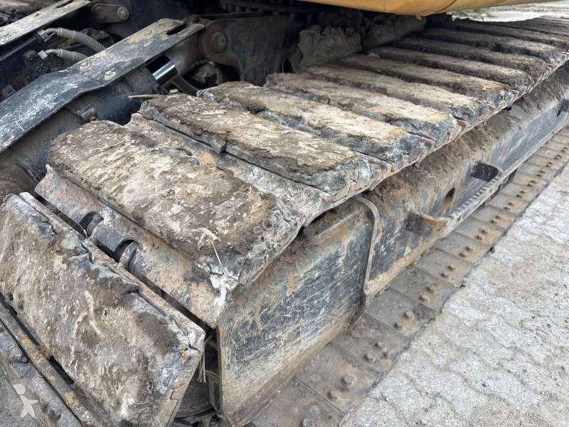 جرافة Caterpillar GC