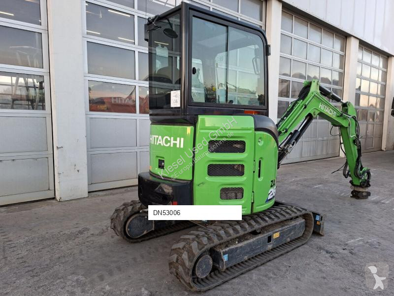 Escavadora Hitachi ZX26U-6 MTC