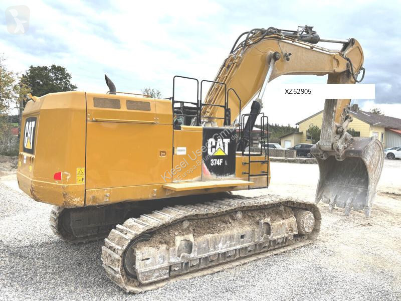 Escavadora Caterpillar 374FL