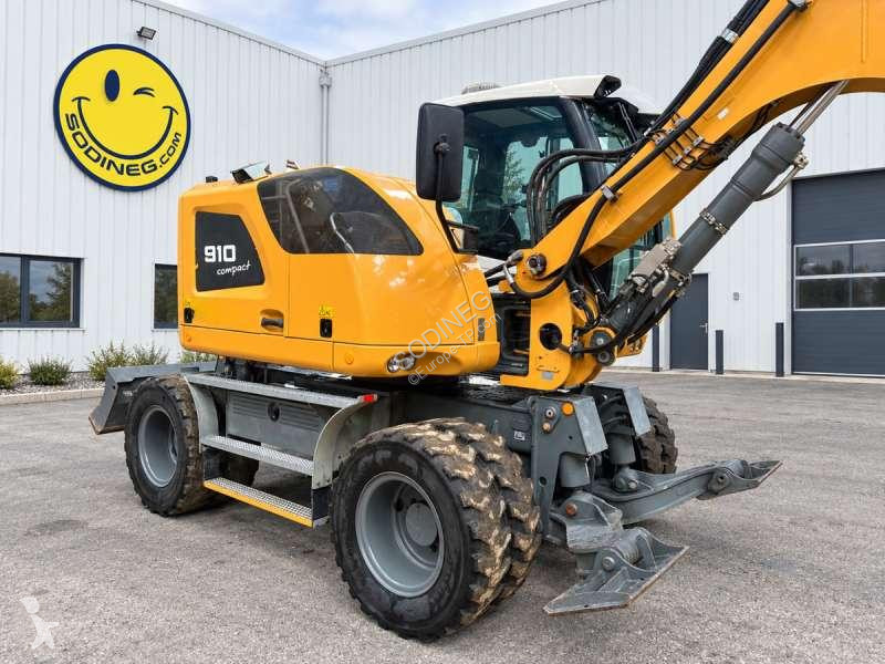 Escavadora Liebherr  A910 COMPACT LITRONIC