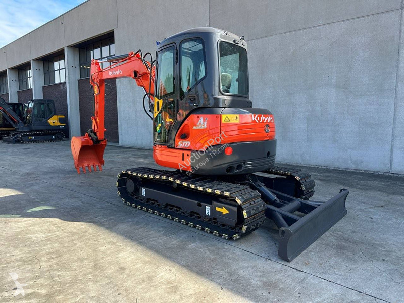 Escavadora Kubota KX155-3SZ