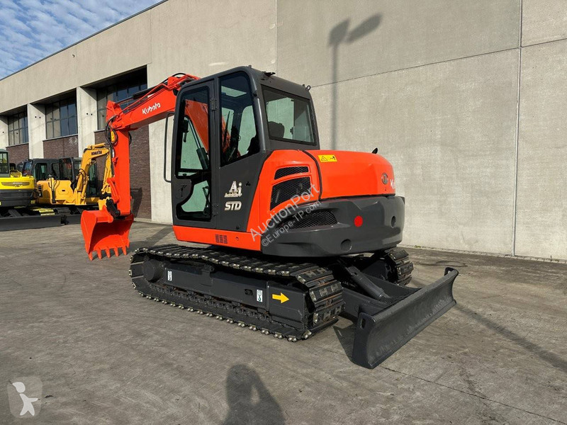 Escavadora Kubota KX175-5