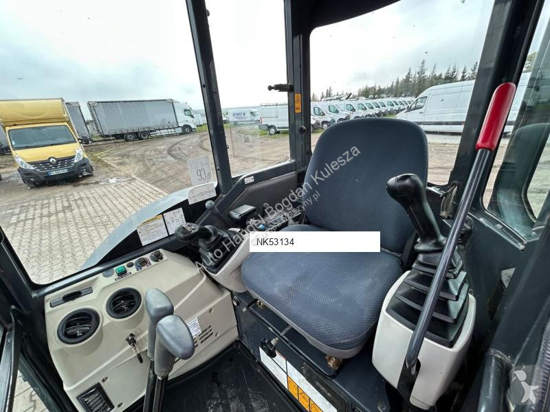 Excavadora Kobelco SK