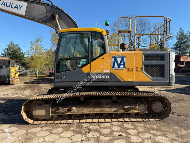 Excavadora Volvo EC 200 EL