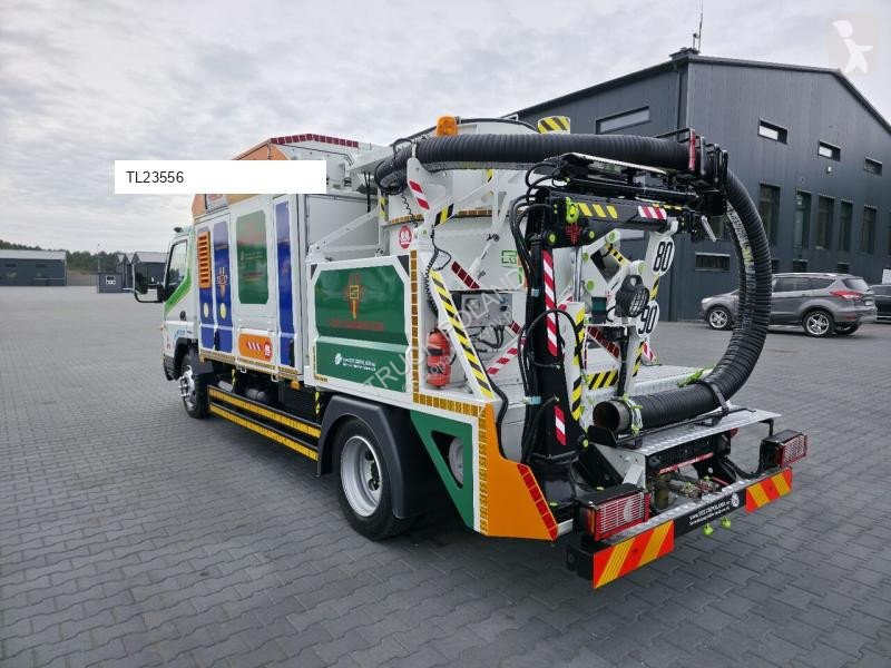 Camion Mitsubishi CANTER odkurzacz koparka...