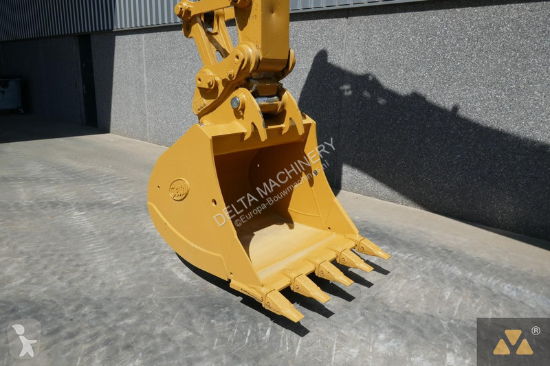 Graafmachine Caterpillar 320FL