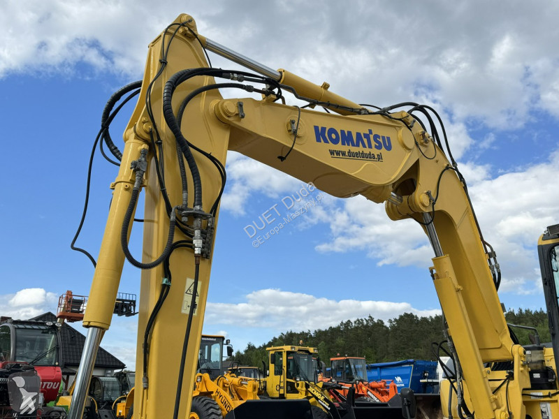 Excavator Komatsu Pług + Podpory 10ton...