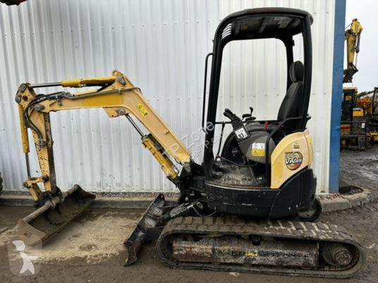 Escavadora Yanmar vio25-4 canopy
