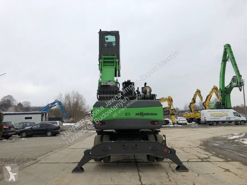 Excavator Sennebogen 821