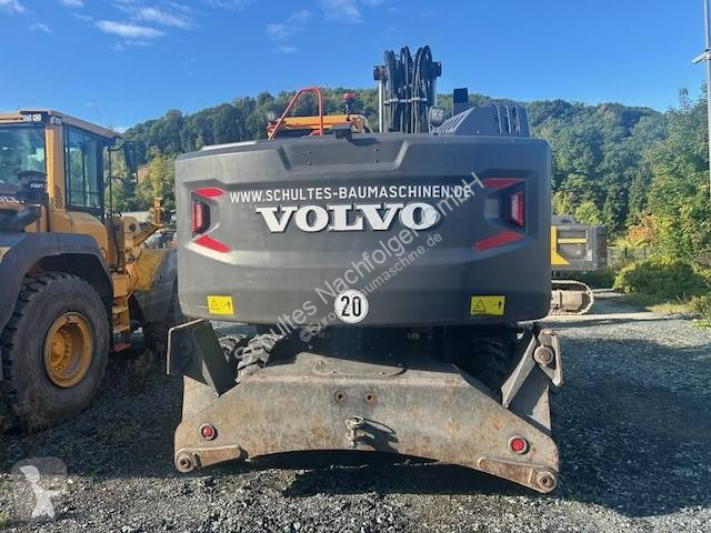 Graafmachine Volvo EW 220 E