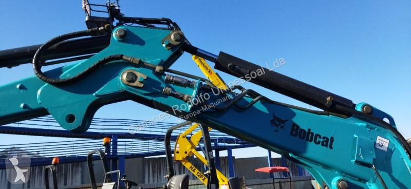 Escavadora Bobcat